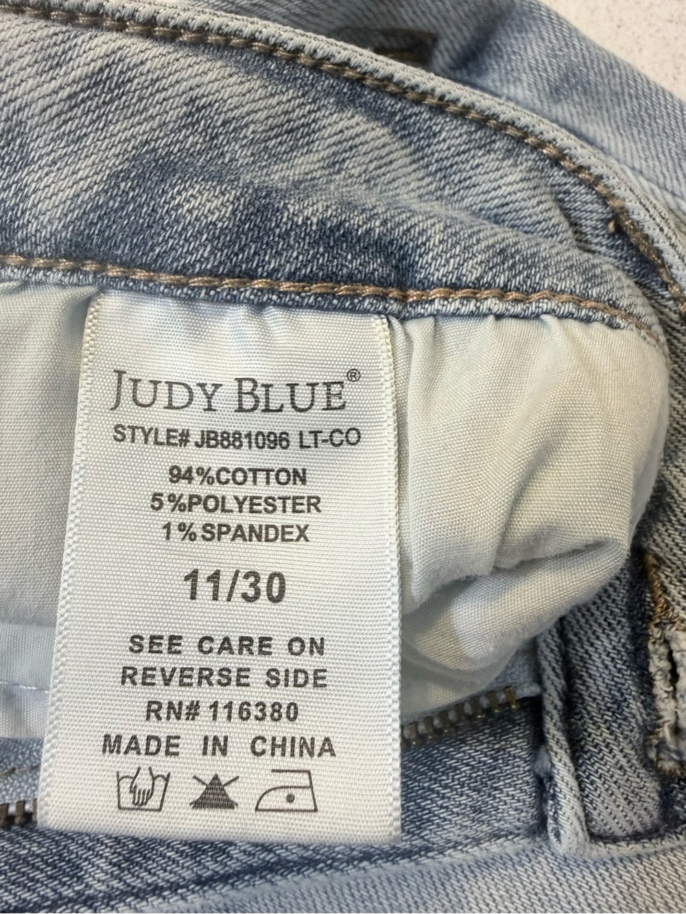 Judy Blue Light Wash Kick Flare Jeans - Picture 4 of 6